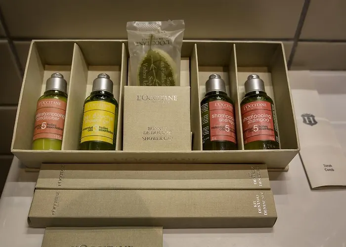 Princess Artemisia - Interni يالِكافاك